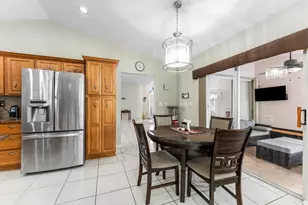 10327 NW 50th St, Coral Springs, FL 33076 - Photo 24