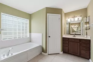 1098 SW Sudder Ave, Port Saint Lucie, FL 34953 - Photo 18