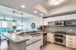 2650 Lake Shore Dr, Riviera Beach, FL 33404 - Photo 4