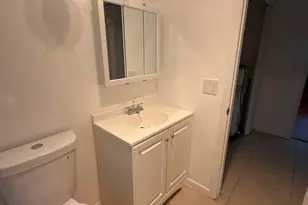 4951 Wedgewood Way, West Palm Beach, FL 33417 - Photo 18