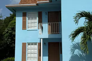 4951 Wedgewood Way, West Palm Beach, FL 33417 - Photo 4