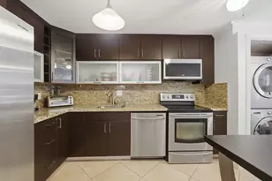 3001 S Palm Aire Dr, Pompano Beach, FL 33069 - Photo 8