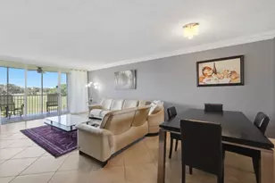 3001 S Palm Aire Dr, Pompano Beach, FL 33069 - Photo 4