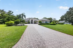 8055 Woodsmuir Dr, West Palm Beach, FL 33412 - Photo 2