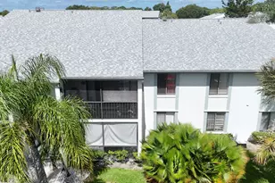 1013 Green Pine Blvd, West Palm Beach, FL 33409 - Photo 2