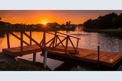 1013 Green Pine Boulevard #H2, West Palm Beach, FL 33409 - Photo 22