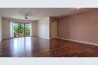 1013 Green Pine Boulevard #H2, West Palm Beach, FL 33409 - Photo 4