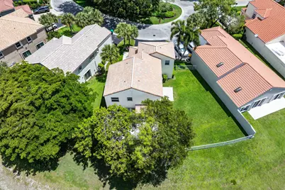 6240 NW 76th Court, Parkland, FL 33067 - Photo 32