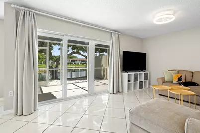 6240 NW 76th Court, Parkland, FL 33067 - Photo 10