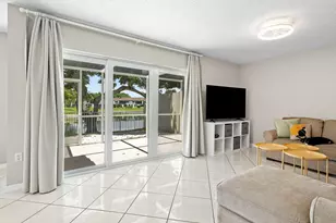 6240 NW 76th Ct, Parkland, FL 33067 - Photo 10