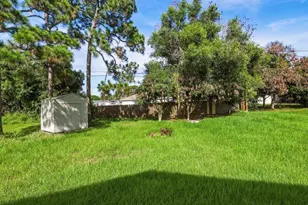 2521 SE Berkshire Blvd, Port Saint Lucie, FL 34952 - Photo 20