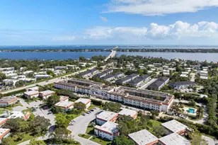 2600 SE Ocean Blvd, Stuart, FL 34996 - Photo 6