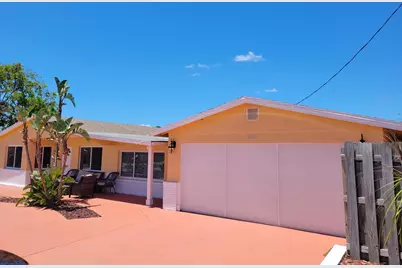 3124 NE Skyline Drive #B, Jensen Beach, FL 34957 - Photo 2