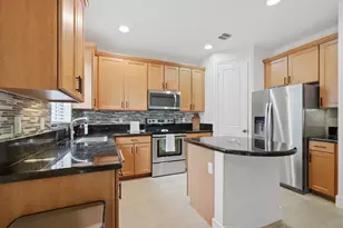 10822 NW 72nd Pl, Parkland, FL 33076 - Photo 8