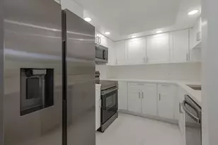 13800 SW 14th St, Pembroke Pines, FL 33027 - Photo 2
