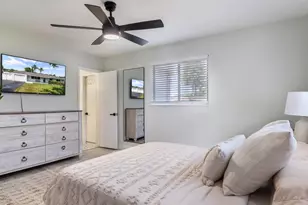 542 NW 47th Ave, Plantation, FL 33317 - Photo 8