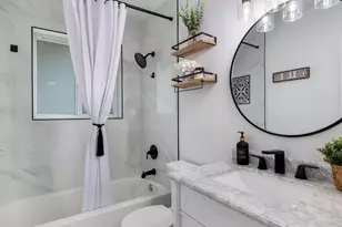 542 NW 47th Ave, Plantation, FL 33317 - Photo 16