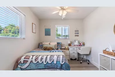 542 NW 47th Avenue, Plantation, FL 33317 - Photo 16