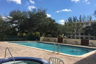 2501 Riverside Dr, Coral Springs, FL 33065 - Photo 2
