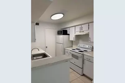 2647 NW 33rd Street #2310, Oakland Park, FL 33309 - Photo 14