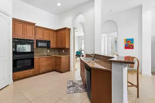 8102 Valhalla Dr, Delray Beach, FL 33446 - Photo 10
