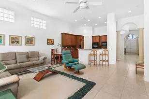 8102 Valhalla Dr, Delray Beach, FL 33446 - Photo 8