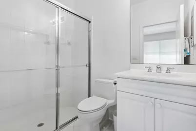 8102 Valhalla Drive, Delray Beach, FL 33446 - Photo 14