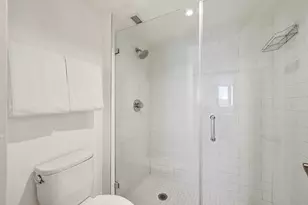 2301 Collins Ave, Miami Beach, FL 33139 - Photo 24
