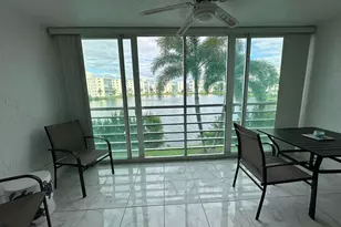 141 SE 3rd Ave, Dania Beach, FL 33004 - Photo 12