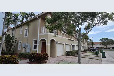 9065 Plymouth Place, Tamarac, FL 33321 - Photo 1