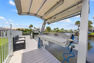 123 Queen Ann Ct, Hutchinson Island, FL 34949 - Photo 8