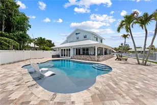 123 Queen Ann Ct, Hutchinson Island, FL 34949 - Photo 32