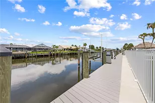 123 Queen Ann Ct, Hutchinson Island, FL 34949 - Photo 10