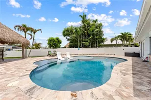 123 Queen Ann Ct, Hutchinson Island, FL 34949 - Photo 18