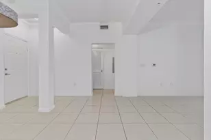 533 NE 3rd Ave, Fort Lauderdale, FL 33301 - Photo 16