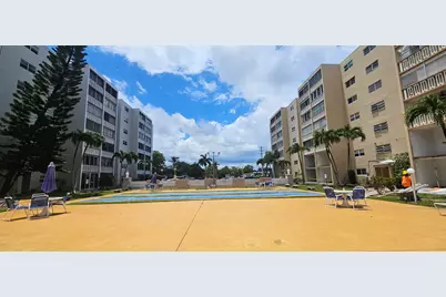421 NE 14th Avenue #302, Hallandale Beach, FL 33009 - Photo 26