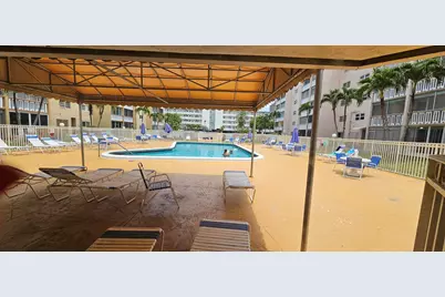 421 NE 14th Avenue #302, Hallandale Beach, FL 33009 - Photo 20