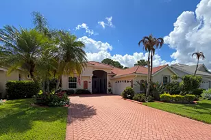 728 SW Lake Charles Cir, Port Saint Lucie, FL 34986 - Photo 2