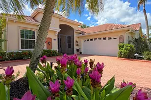 728 SW Lake Charles Cir, Port Saint Lucie, FL 34986 - Photo 2