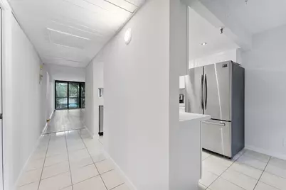 20 Royal Palm Way #2060, Boca Raton, FL 33432 - Photo 4