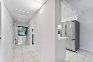 20 Royal Palm Way, Boca Raton, FL 33432 - Photo 4