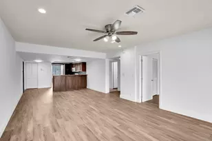 1701 Presidential Way, West Palm Beach, FL 33401 - Photo 6