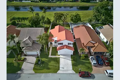 4583 NW 7th Place, Deerfield Beach, FL 33442 - Photo 2