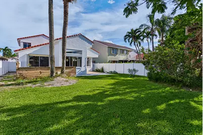 4583 NW 7th Place, Deerfield Beach, FL 33442 - Photo 40