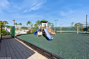 805 Harbour Pointe Way, Greenacres, FL 33413 - Photo 22