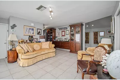 7678 Solimar Circle, Boca Raton, FL 33433 - Photo 6