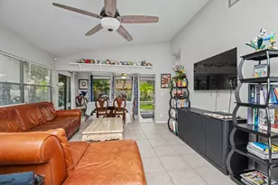 7678 Solimar Cir, Boca Raton, FL 33433 - Photo 12