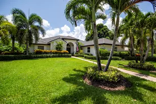11850 Stonehaven Way, Palm Beach Gardens, FL 33412 - Photo 2