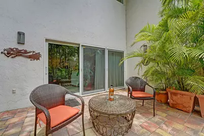 620 NE 9th Avenue #6, Fort Lauderdale, FL 33304 - Photo 12