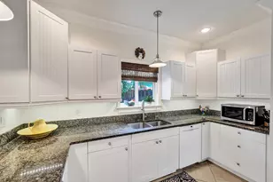 620 NE 9th Ave, Fort Lauderdale, FL 33304 - Photo 40